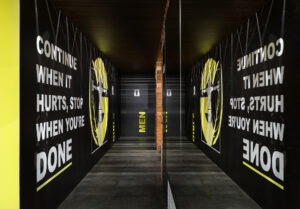 Green Fit. Дизайн интерьера спортзала в Киеве. Дизайнер интерьера Юлия Байдык. Студия дизайна интерьера Alta Idea Interior Design, Киев . Дизайн спортклуба, тренажерного зала _ 12