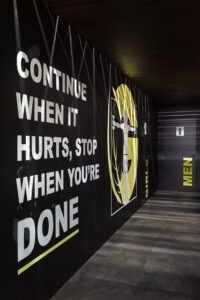 Green Fit. Дизайн интерьера спортзала в Киеве. Дизайнер интерьера Юлия Байдык. Студия дизайна интерьера Alta Idea Interior Design, Киев . Дизайн спортклуба, тренажерного зала _ 13